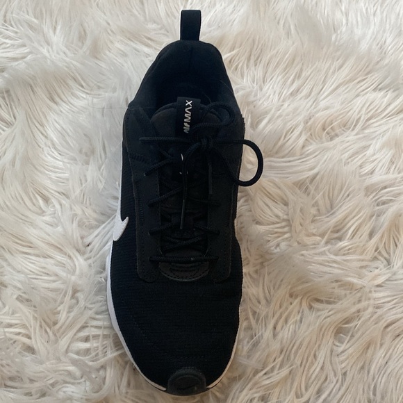 Nike Women’s Air Max Sneakers- Size 8.5 - Picture 14 of 14